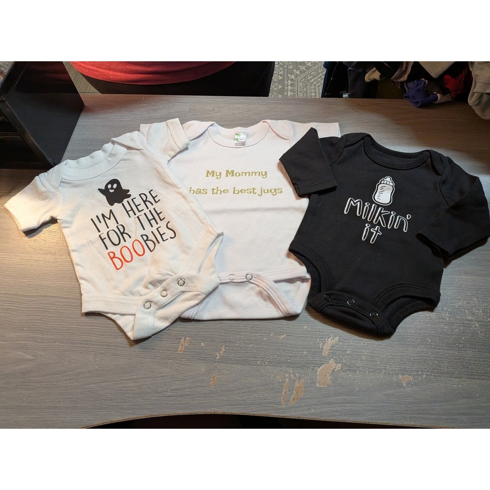 Laughing Giraffe Funny Baby Bodysuit Bundle 0-3 Months Boobies Milkin It 3 Pack